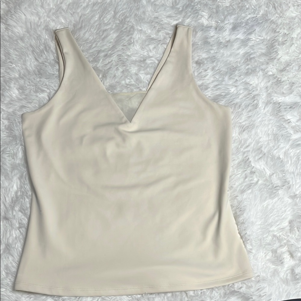 Express body contour top